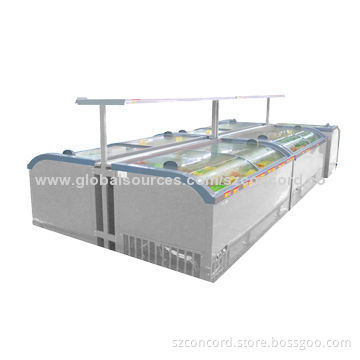 Freezers island showcase with totally-enclosed compressor
